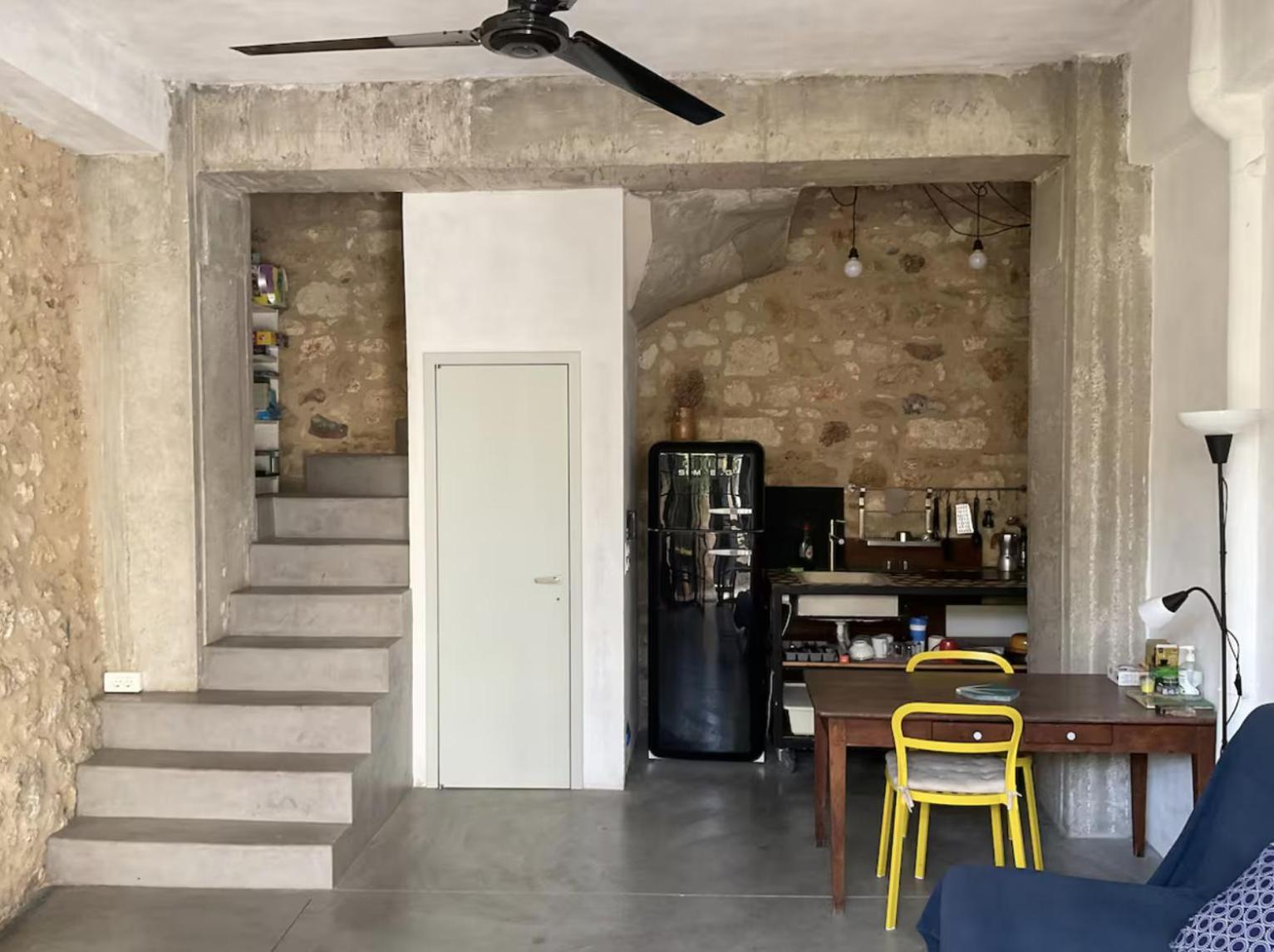 Vakantiehuis Stylish Art House Palmeti