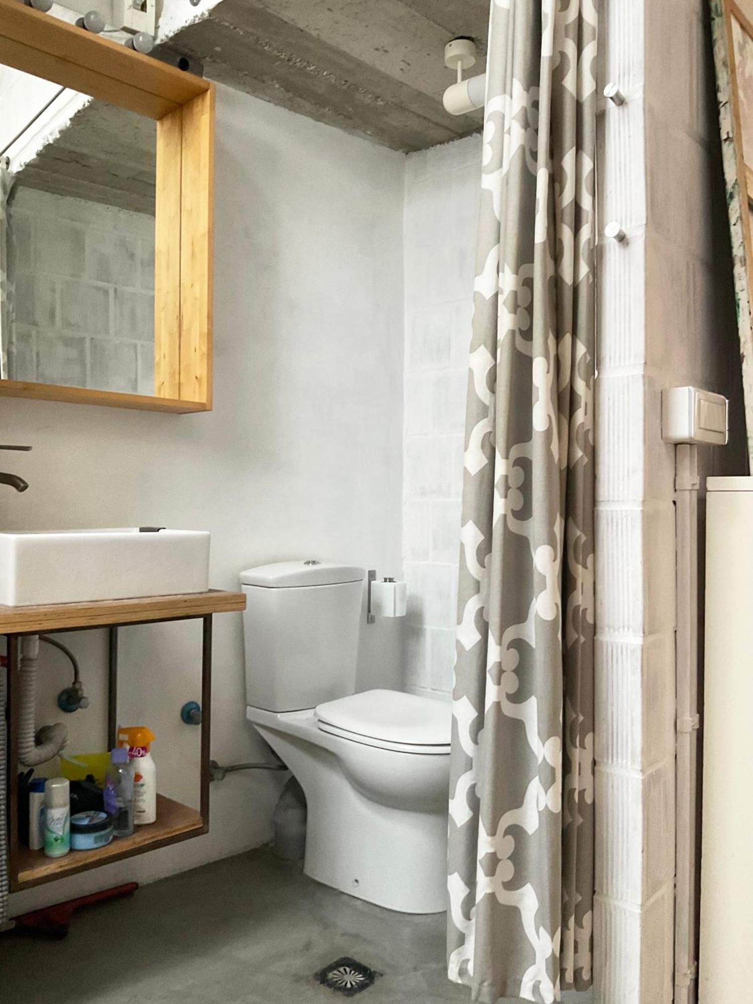 Stylish Art House Palmeti Vakantiehuis *